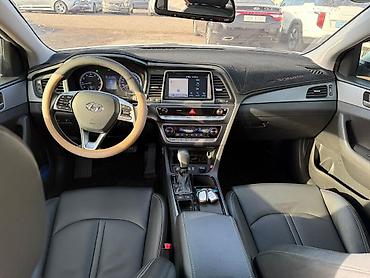 Hyundai: Hyundai Sonata: 2018 г., 2 л, Автомат, Газ, Седан — 6