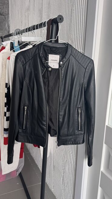 Ботинки и ботильоны: Цена: Коричневая 3имняя обувь (38р) 500 сом Розовые ботинки на — 6