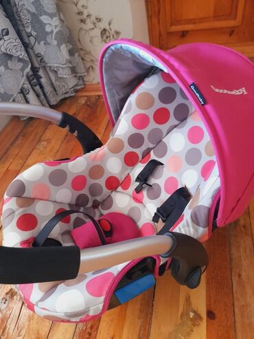 авто колесо: Çəhrayı rəngli GoodBaby markalı uşaq avtomobil oturacağı.Səliqəli