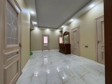 Yeni tikili: 4 otaqlı, Yeni tikili, m. Xətai, 195 kv. m — 2