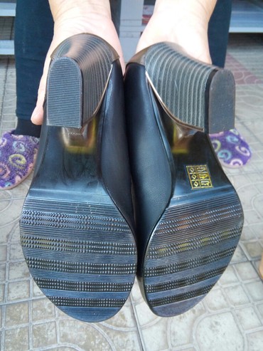 398 oglasa | lalafo.rs: Dva para zenskih cipele cena po paru 500 din jedne su potpuno nove