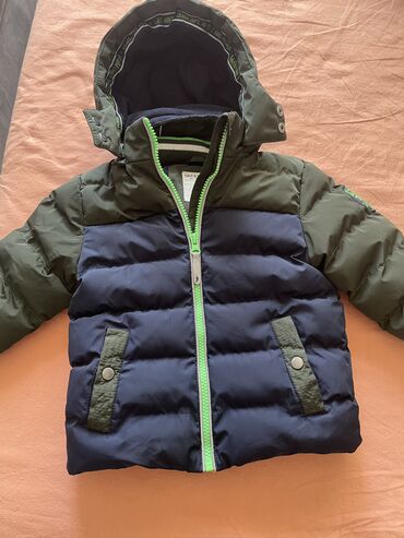 Sve za decu: Zimski deciji model jakne, postavljen, kvalitetno obradjen, velicina