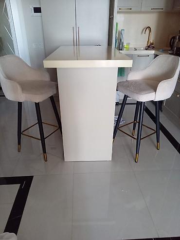bar stullar: Mətbəx üçün, Yeni, Açılmayan, Dördbucaq masa, 2 stul — 2