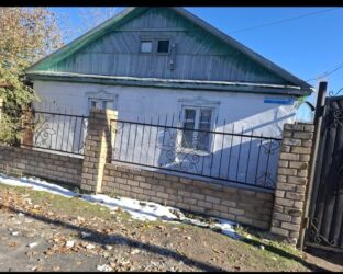 сдаю дом новопакровка: Дом, 120 м², 4 комнаты, Собственник, Старый ремонт