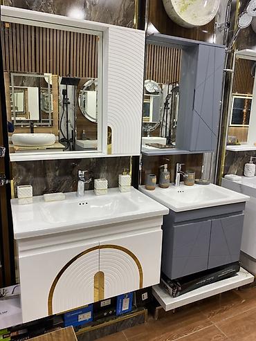 Ev və bağ: Hamam mebeli dəsti – güzgülü şkaf və quraşdırılmış çanaqlı tumbalar - — 2