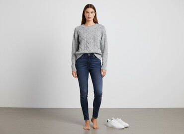kapcie z futerkiem pepco: Gina Tricot, Women`s sweater, size M at lalafo.pl kapcie z futerkiem pepco: Gina Tricot, Women`s sweater, size M