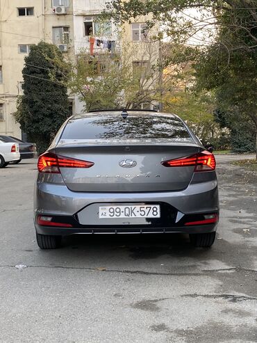 Hyundai: Hyundai Elantra: 2 l | 2019 il Sedan — 5