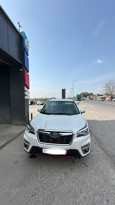 купить шины: Subaru Forester: 2018 г., 2.5 л, Автомат, Бензин, Кроссовер