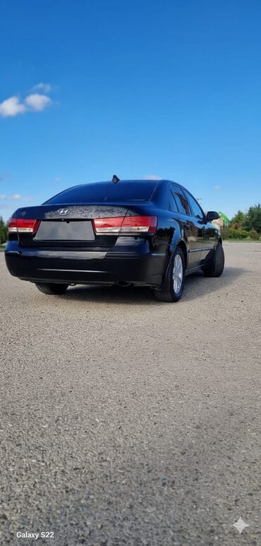 Hyundai: Hyundai Sonata sedan – qara rəng, 4 qapı, arxa ötürücülük anteni — 14