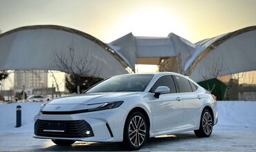 Toyota: Toyota Camry: 2024 г., 2.5 л, Типтроник, Бензин, Седан