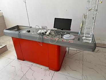 Mağaza avadanlıqları paketi Tərkib: - Kassir masası: konveyerli