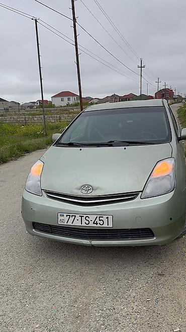 Toyota: Toyota Prius: 1.5 l | 2009 il Hetçbek — 1