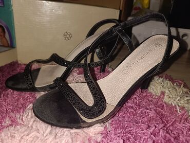 svecane sandale: Sandals, Favorito, 38