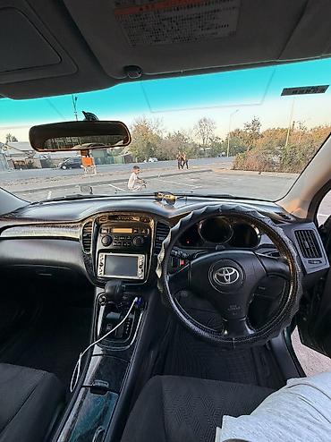 audi 4: Toyota Kluger: 2001 г., 2.4 л, Автомат, Бензин, Внедорожник — 6