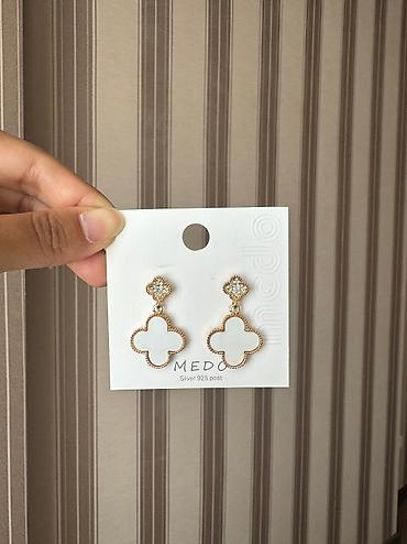 Серьги: 1 2 3 по 500 сом,остальные по 300 сом — 3