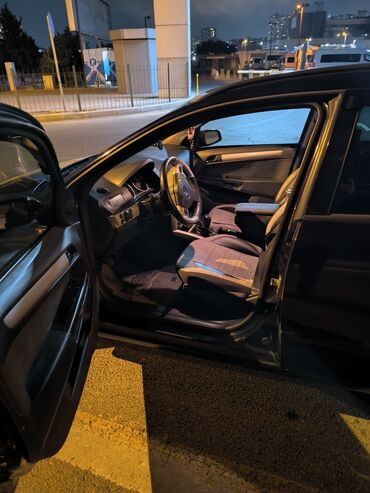 Opel: Opel Astra: 1.3 l | 2007 il 346547 km Universal — 16