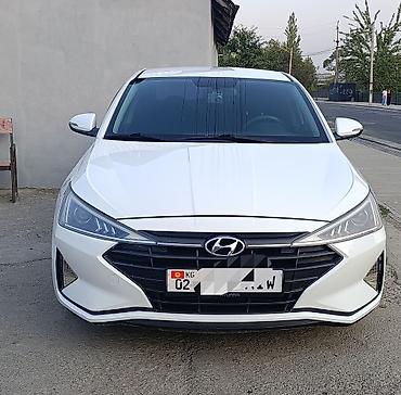 subaru oudbeck: Hyundai Elantra: 2019 г., 1.6 л, Вариатор, Бензин, Седан — 4