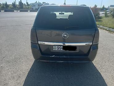 opel zafira minivan: Opel Zafira: 1.7 l | 2010 il 250000 km Van/Minivan — 1