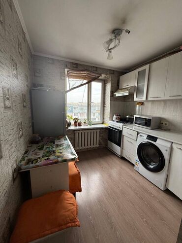 продаю квартиру ошский рынок: 1 комната, 39 м², Индивидуалка, 5 этаж, Косметический ремонт
