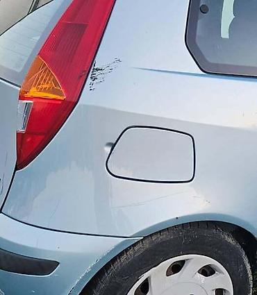 kombi 8 1: POKLOPAC REZERVOARA ZA FIAT PUNTO — 1