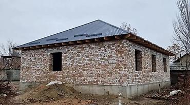 Продажа коттеджей и домов: 🏡 Продаётся недостроенный кирпичный дом в Сокулуке! 📍 Адрес: с — 4