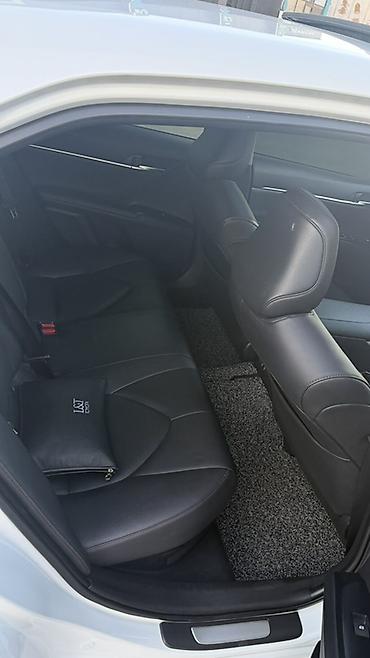 camry 55 exclusive: Toyota Camry: 2019 г., 2.5 л, Гибрид, Седан — 7