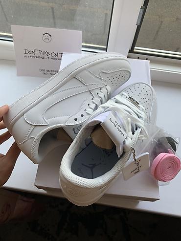 кеды оптом: Кроссовки, 40, 40.5, 41, Nike, Новый, цвет - Белый, Самовывоз, Бесплатная доставка, Платная доставка — 1