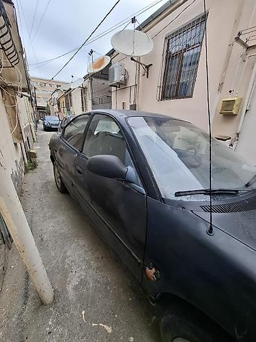 su motosikleti: Chrysler Neon: 2 l | 1997 il 203785 km Sedan — 4