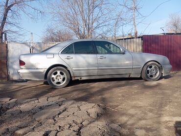 Mercedes-Benz: Mercedes-Benz E-Class: 1999 г., 2.2 л, Механика, Дизель, Седан