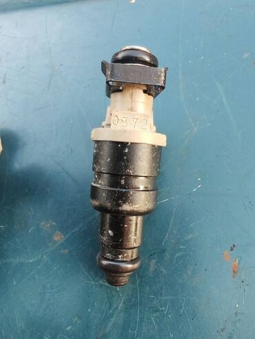 Auto delovi: Dizna ubrizgavanja goriva Lada 21214i Niva, Lada 112 br.3. Polovno — 13