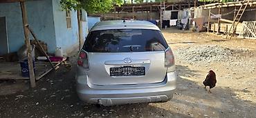 Toyota: Toyota Matrix: 2003 г., 1.8 л, Кол менен иштөөчү, Бензин, Хетчбек — 2