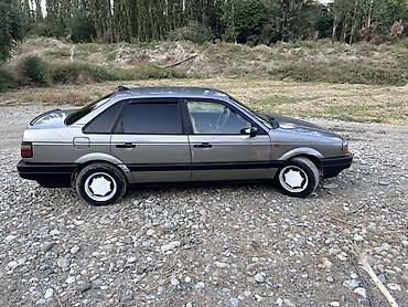 китайский минивэн купить: Volkswagen Passat: 1992 г., 1.8 л, Механика, Бензин, Лифтбек — 8