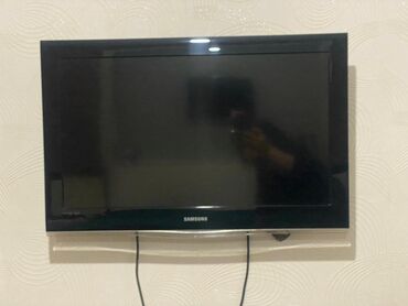 8gb ddr 3: Televizor Samsung LCD 32" Ünvandan götürmə