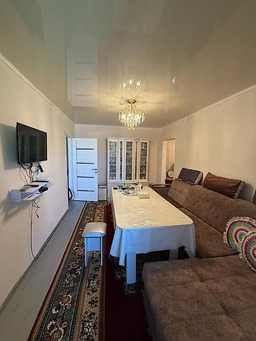 студия комната: 2 комнаты, 35 м², 2 этаж — 1