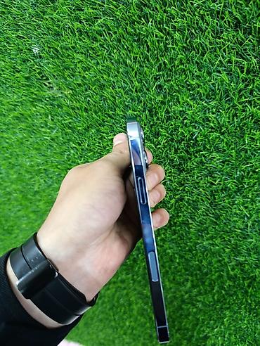bergamo et ceken: IPhone 13 Pro Max, 128 GB, Sierra Blue, Face ID — 3