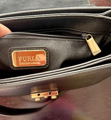 Çantalar: Оригинальная сумка Furla из кожи Saffiano Продаётся стильная — 2