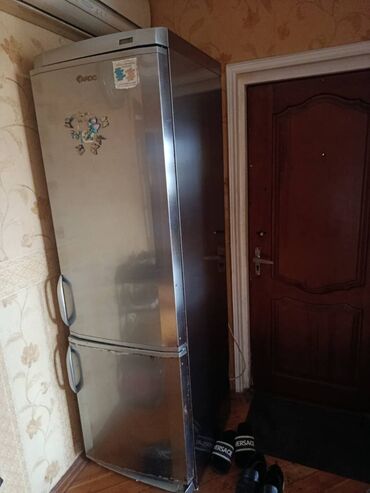Mətbəx kombaynları və doğrayıcıları: Salam. soyuducu Ardo satiram hecbir problemi yoxdur ela işləyir satmaq
