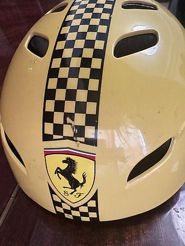 детские шлемы для скейтборда: Scuderia Ferrari velosiped/skuter dəbilqəsi – sarı rəng.Unisex FAH-50 — 7