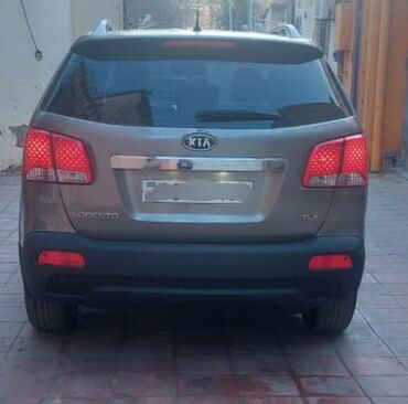 Kia: Kia Sorento: 2 l | 2010 il Ofrouder/SUV — 5