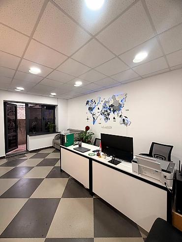 Продается офисное помещение с готовой рабочей обстановкой at lalafo.kg Продается офисное помещение с готовой рабочей обстановкой