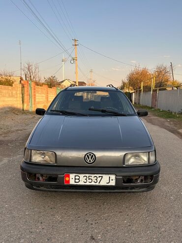 Volkswagen: Volkswagen Passat: 1990 г., 1.8 л, Механика, Бензин, Универсал — 1