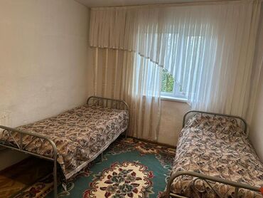 гараж восток 5: Полдома, 36 м², 3 комнаты, Собственник