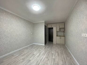 продаю дом жениш: 1 комната, 19 м², Общежитие и гостиничного типа, 1 этаж, Евроремонт