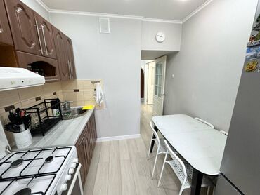 Продажа квартир: 4 комнаты, 90 м², 105 серия, 2 этаж, Евроремонт