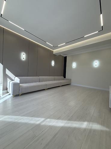Продажа таунхаусов: 5 комнат, 214 м², Кара-Жыгач ж/м Газ, Электричество, Холодная вода — 4