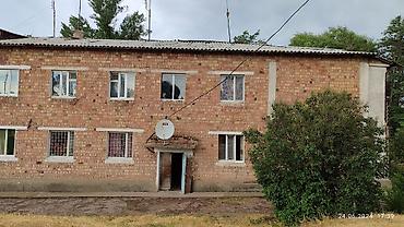 Продажа квартир: 3 комнаты, 55 м², 104 серия, 1 этаж, Старый ремонт — 5