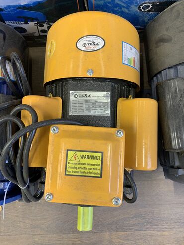 Дробилки: Электро двигатель 7,5 киловатт дробилка 3000 об/мин — 9