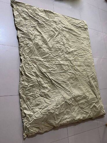конверт одеяло: Одеяло синтипоновое, чехол съемный, размер 140 см х 170 см, Б/У