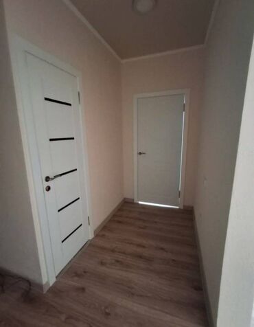 лермантова жибек жолу: 1 комната, 41 м², 106 серия улучшенная, 2 этаж, Евроремонт