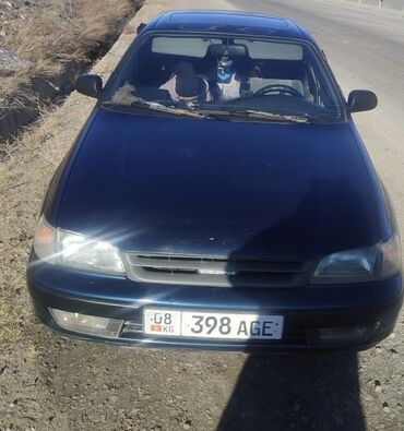 кузов нексия 2: Toyota Carina E: 1.6 л, Механика, Бензин, Седан